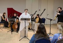 Магия причудливой жемчужины. В Новосибирске завершается второй сезон Сибирской школы барокко