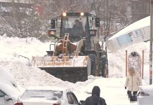 Уборку снега с улиц и дворов Новосибирска признали проваленной