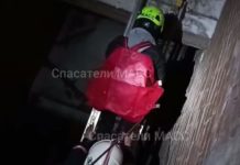 Двоих детей сняли с третьего этажа заброшки на Богаткова в Новосибирске