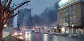 Новосибирцы заметили чёрный дым над площадью Маркса: Что горело